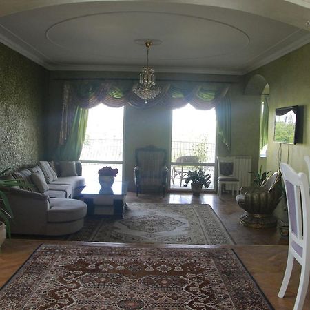 Hotel Ezio Codru Luaran gambar