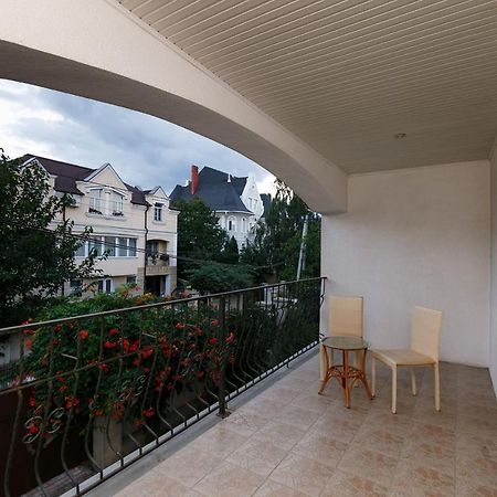 Hotel Ezio Chisinau Luaran gambar