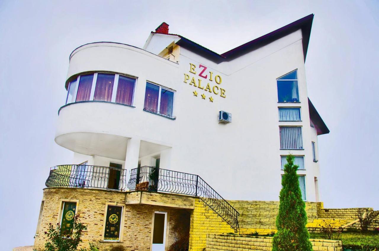 Hotel Ezio Chisinau Luaran gambar