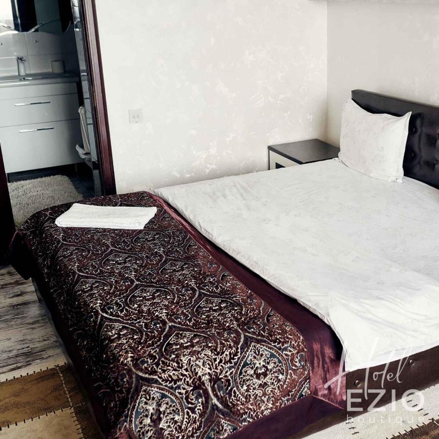 Hotel Ezio Chisinau Luaran gambar