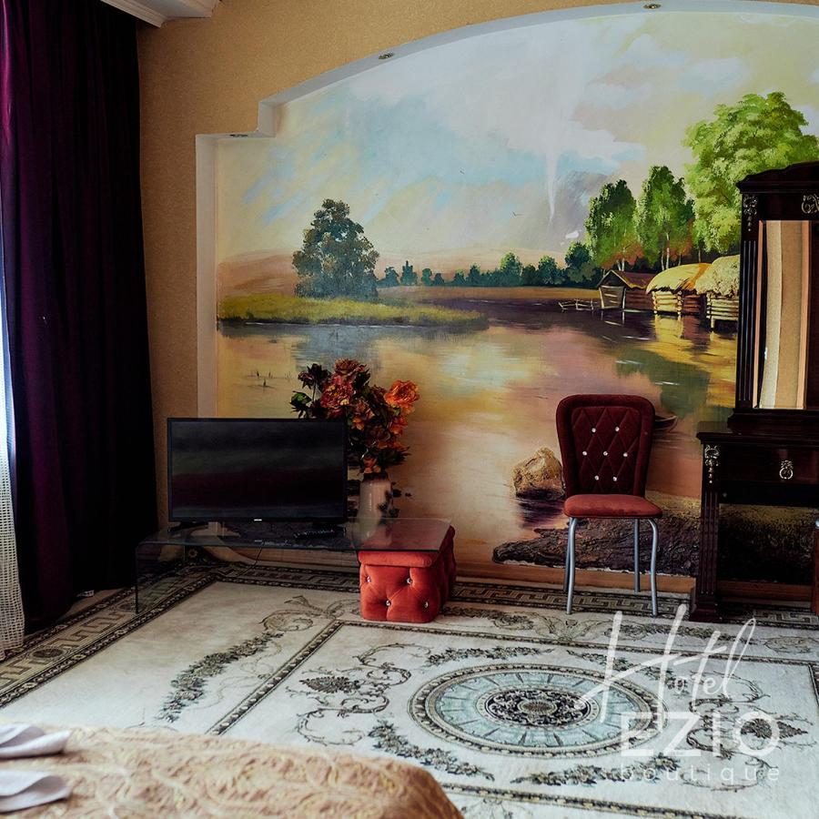 Hotel Ezio Chisinau Luaran gambar