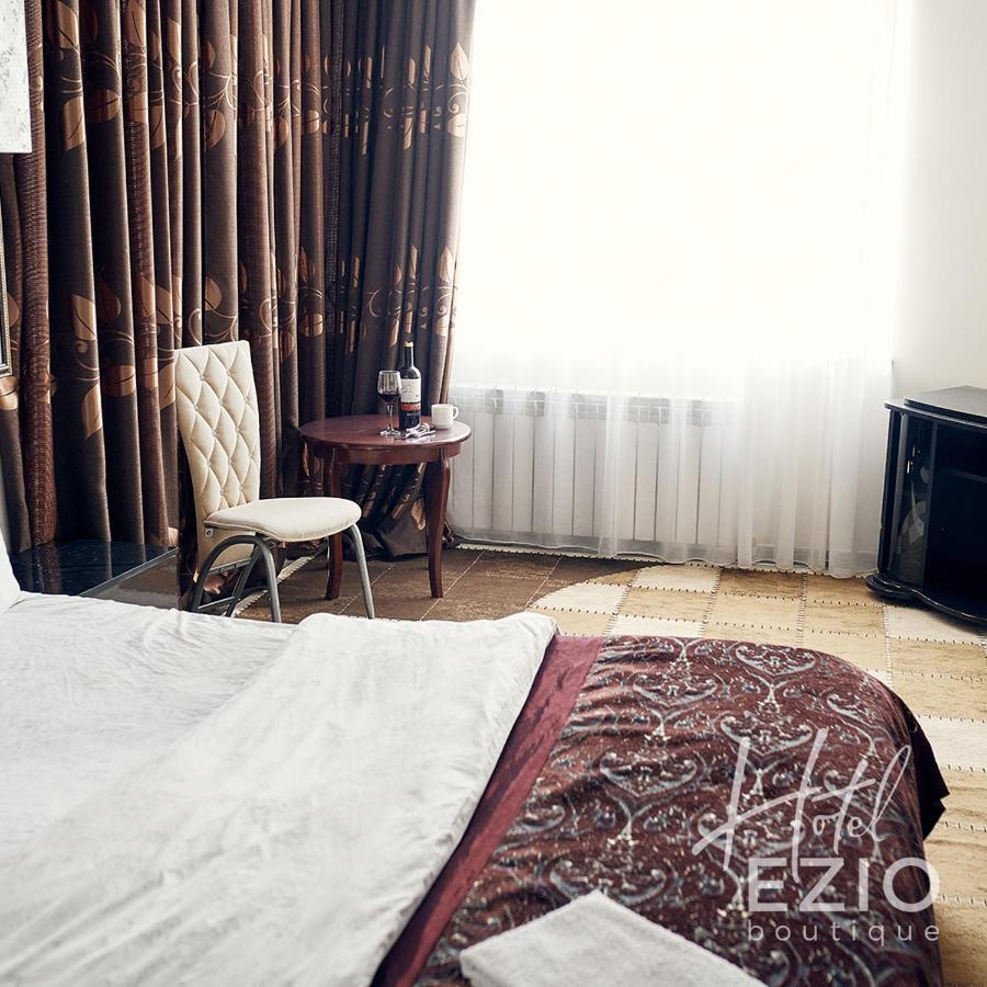 Hotel Ezio Chisinau Luaran gambar