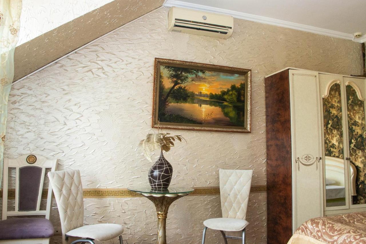 Hotel Ezio Codru Luaran gambar