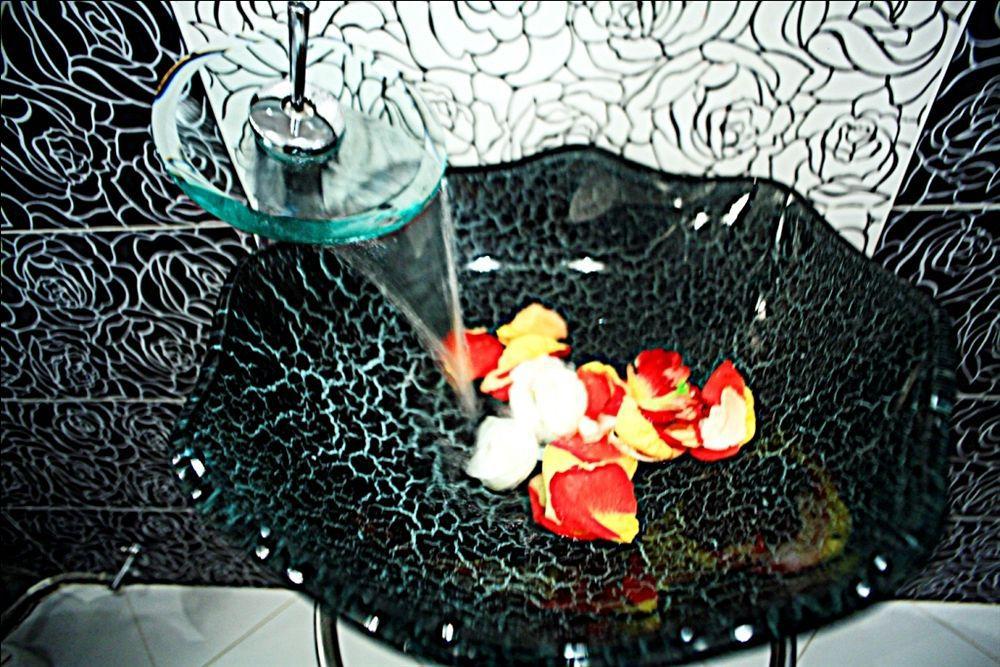 Hotel Ezio Chisinau Luaran gambar