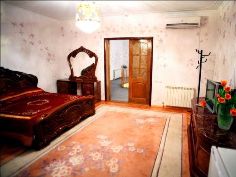 Hotel Ezio Chisinau Luaran gambar