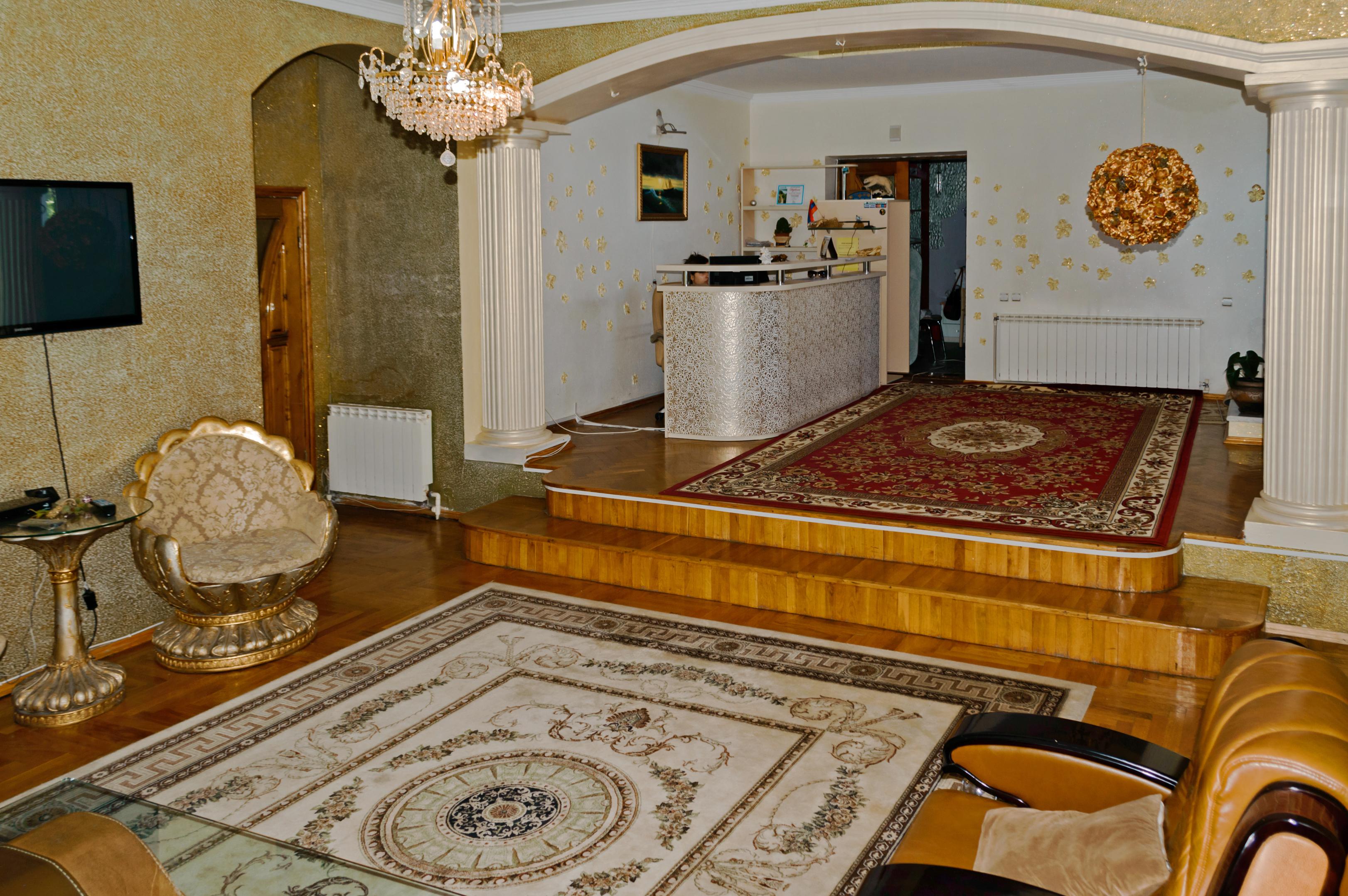 Hotel Ezio Codru Luaran gambar