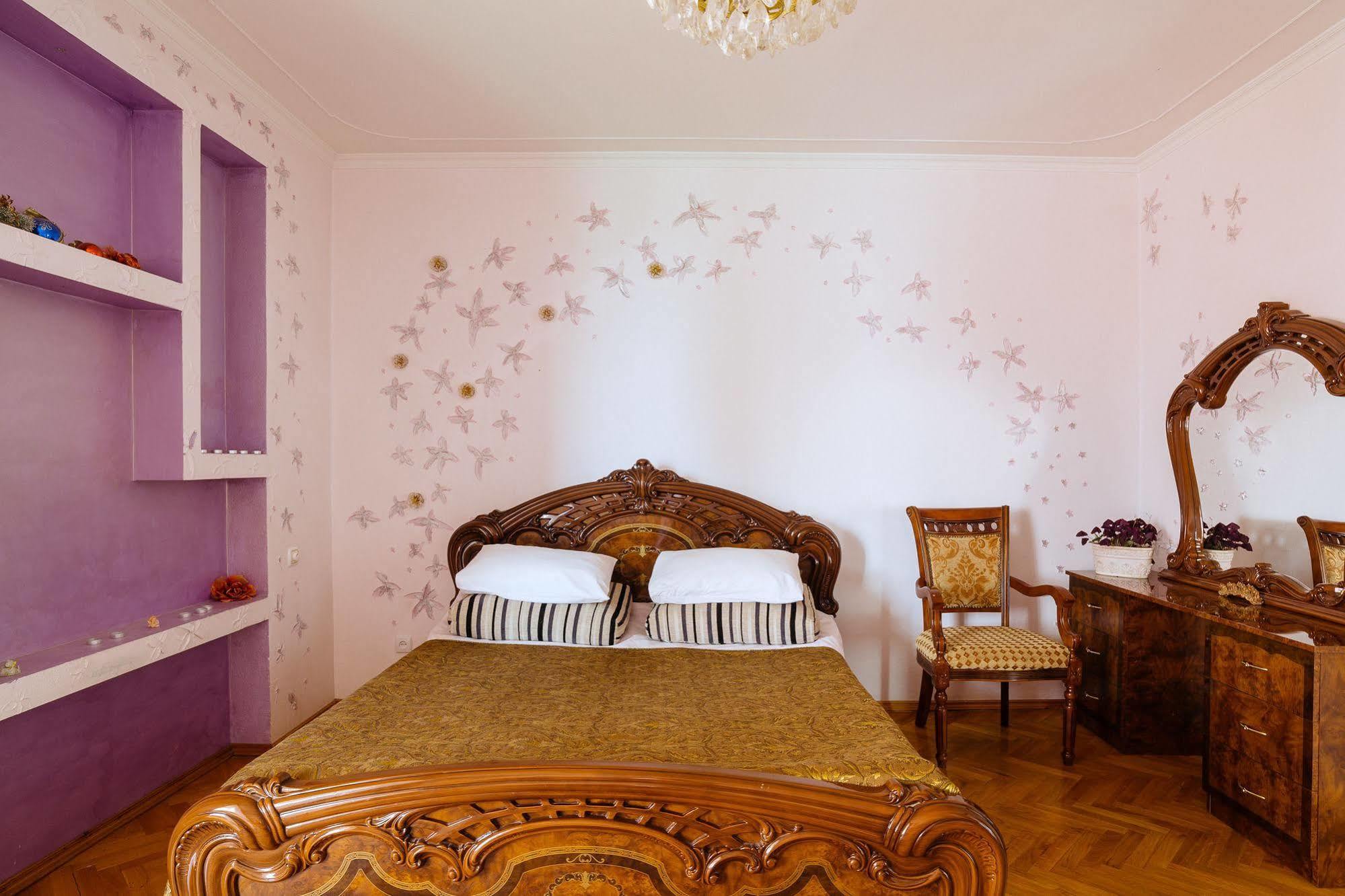Hotel Ezio Chisinau Luaran gambar